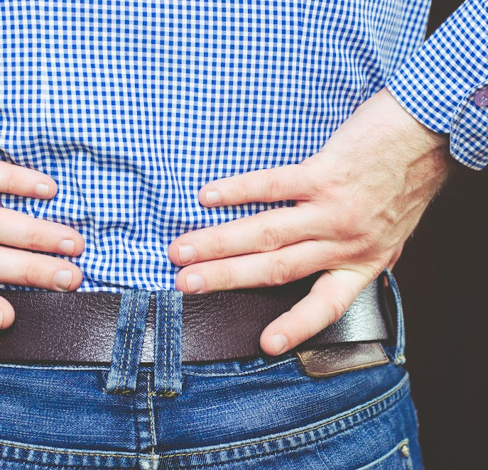 man with back pain.jpg__PID:afbaea79-f042-4652-a29d-e63cf166c5c2
